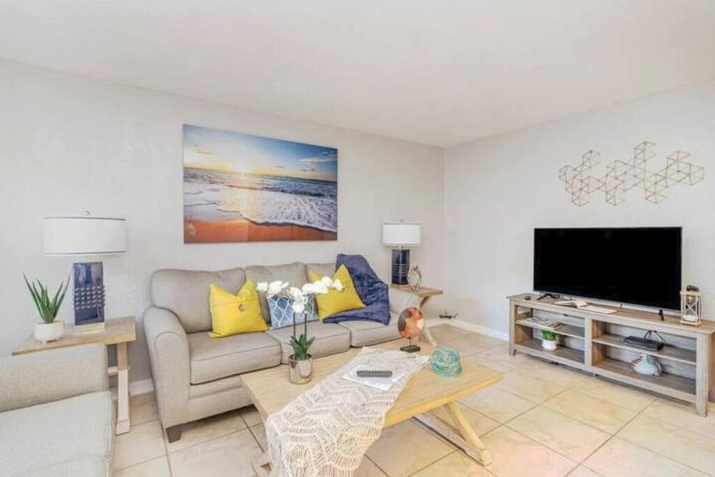 Apartament Ocean 18 - Oceanside Indian Harbour Beach Zewnętrze zdjęcie